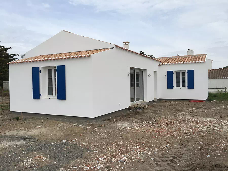 Réalisation par un constructeur de maison bois à Sainte-Gemme-la-Plaine