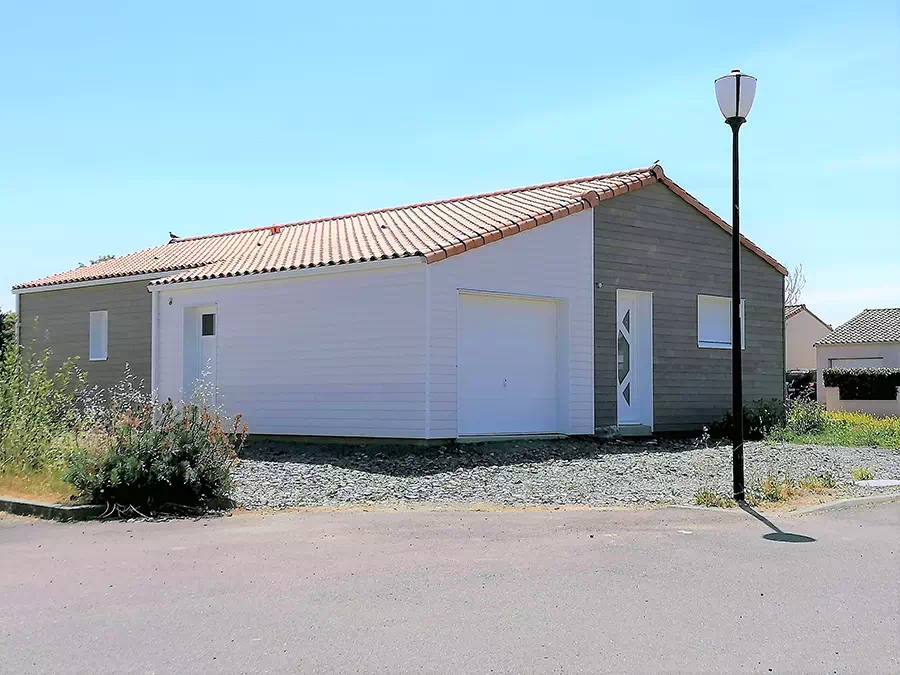 Réalisation par un constructeur de maison bois à Sainte-Gemme-la-Plaine