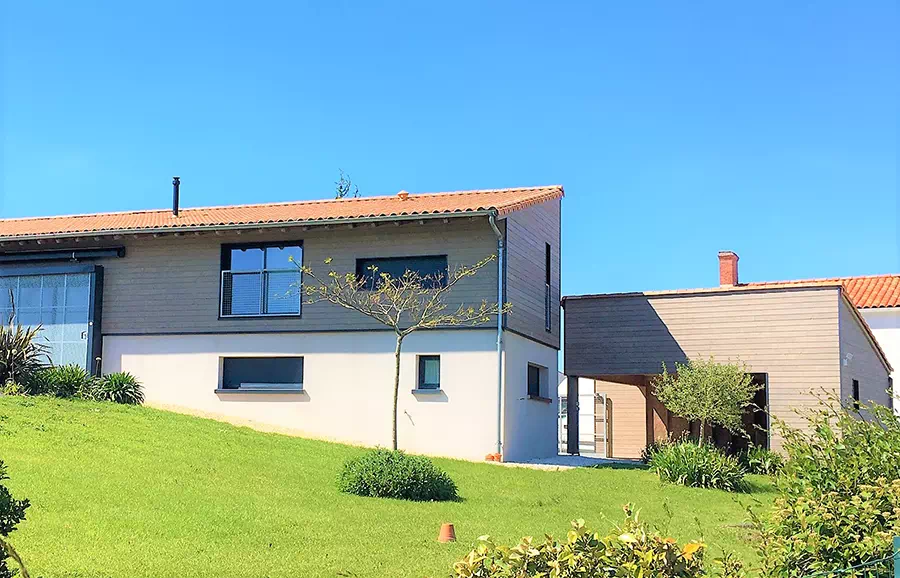 Réalisation par un constructeur de maison bois à Sainte-Gemme-la-Plaine