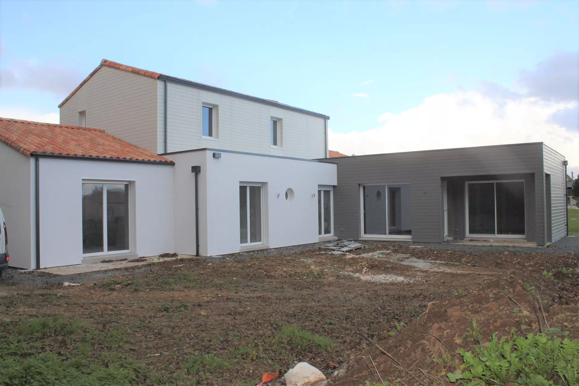 Réalisation par un constructeur de maison bois à Sainte-Gemme-la-Plaine