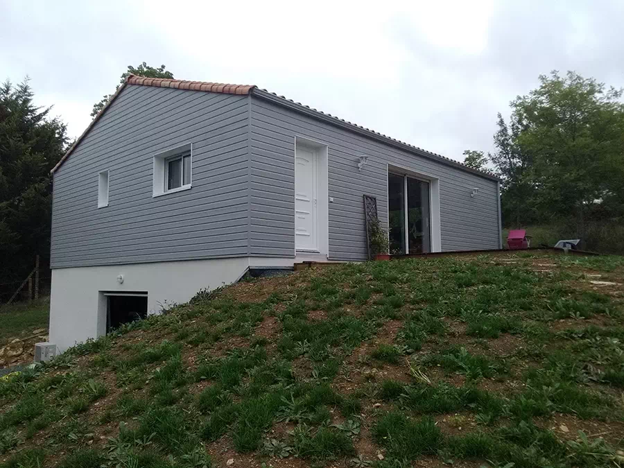 Réalisation par un constructeur de maison bois à Sainte-Gemme-la-Plaine