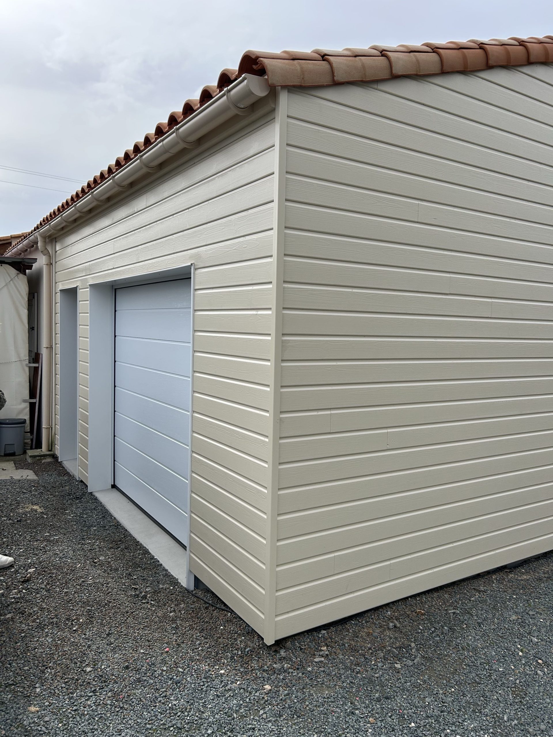 Garage attenant 